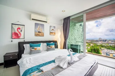 Patong Villa1三卧泳池别墅两个海景房 近班赞江西冷海滩中文管家 – Photos 2
